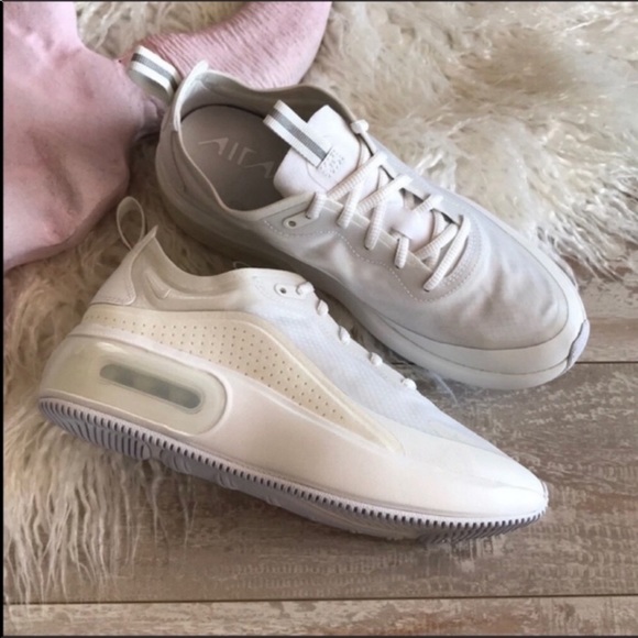 NWT Nike Air Max Dia Special Edition - Picture 7 of 8